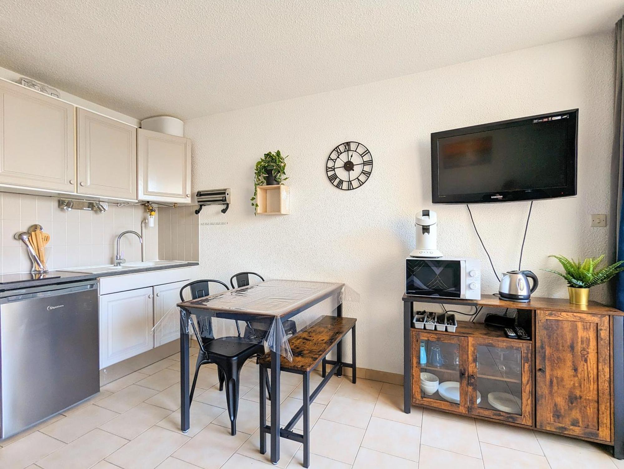 Appartement Au Calme + Parking Agde Exterior foto